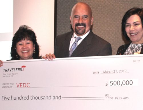 Travelers presents VEDC a $500,000 grant to be the national operator of the Travelers Small Business Risk Education program